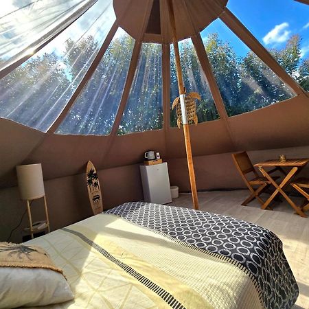 Les Nuits De Cassiopee Bed & Breakfast Sorde-l'Abbaye Bagian luar foto