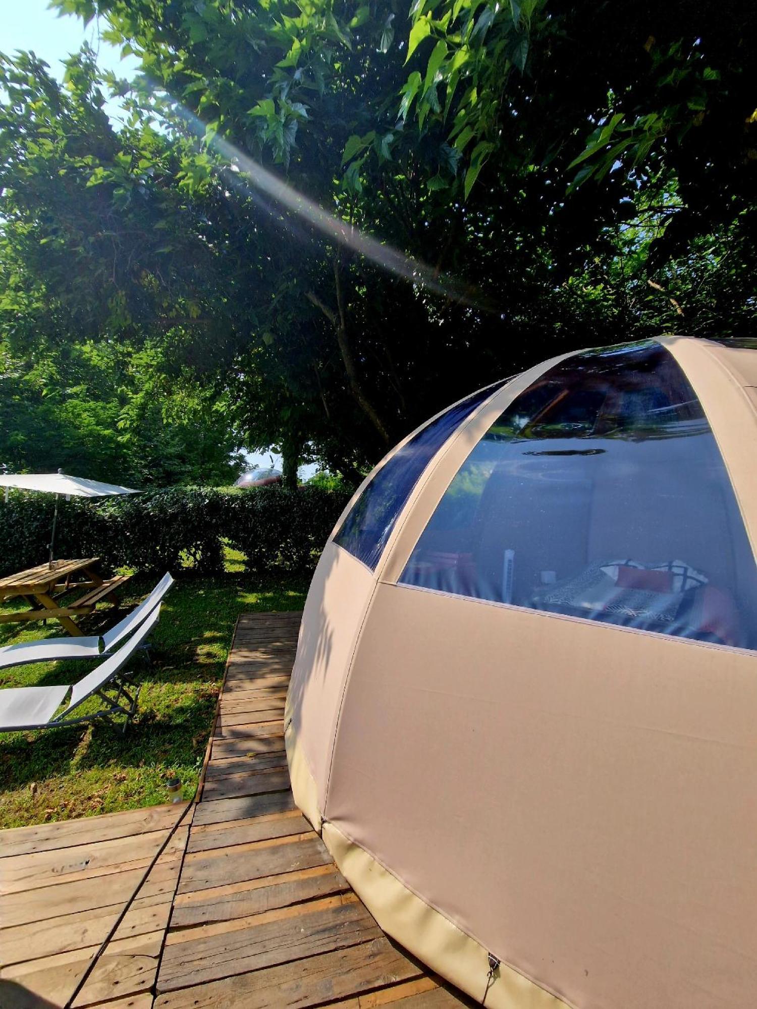 Les Nuits De Cassiopee Bed & Breakfast Sorde-l'Abbaye Ruang foto